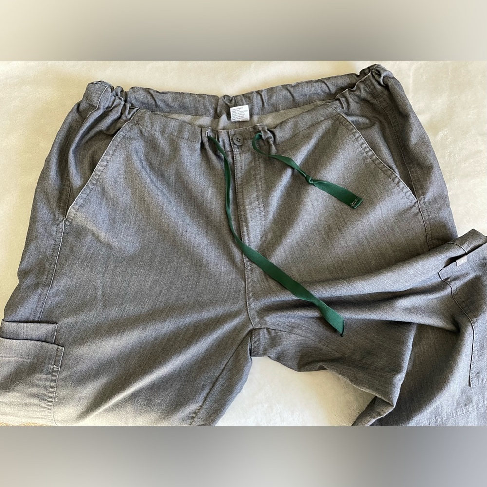 Figs Scrub Pants Size M Graphite - Picture 3 of 8